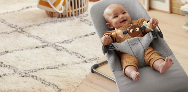 De beste relax voor je baby: Kies voor een ergonomisch wipstoeltje dat beweging stimuleert