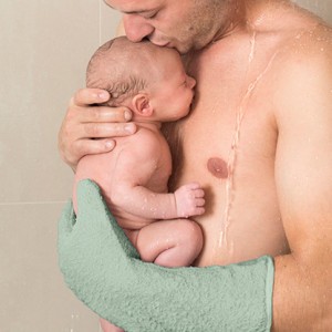 Samen douchen met je baby: testers gezocht! 