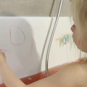 Waarmee kan je op een raam en in bad tekenen? Kitpas krijtjes getest