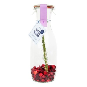 Pineut Tafelwater Cranberry, Kers en Rozemarijn